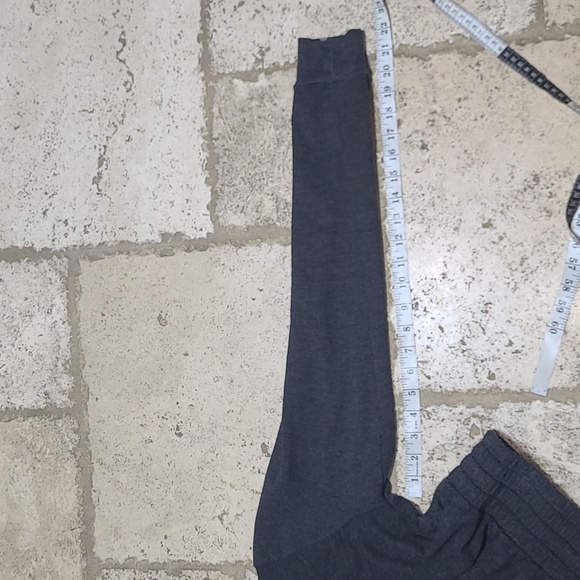 Talentless Boxing Hoodie Size Small Women's - Picture 5 of 8